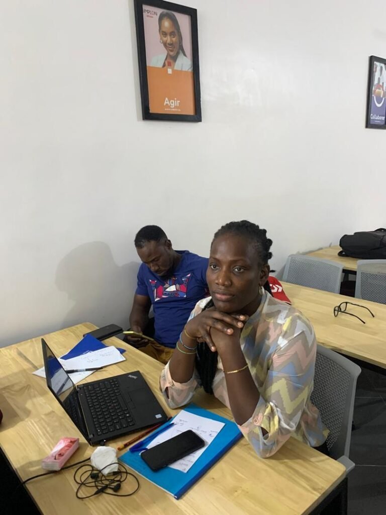Atelier « Refaire son CV avec Canva » — photo 7