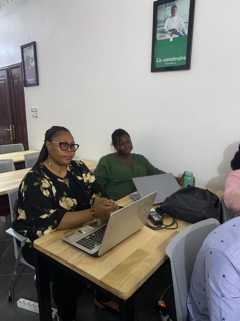 Atelier « Refaire son CV avec Canva » — photo 8