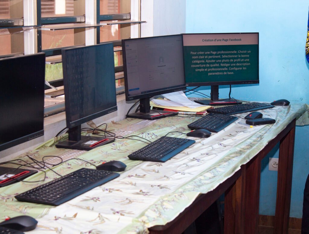 Atelier numérique à Kpomassè — photo 15