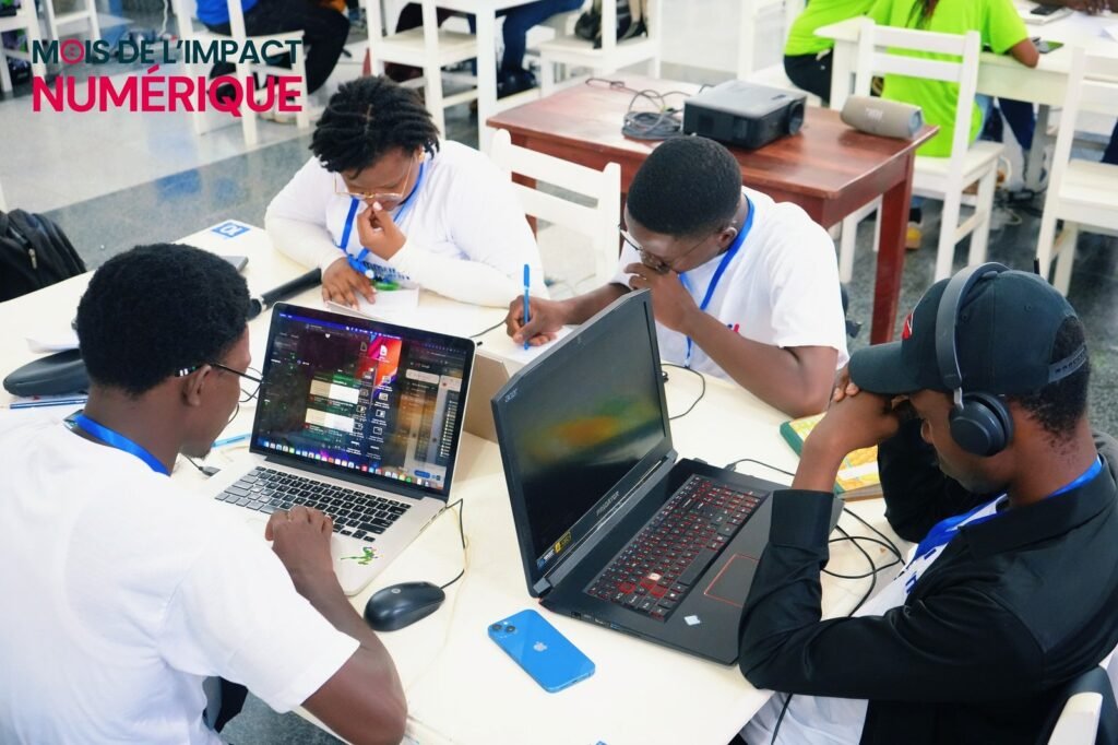 Équipe Makers Team au hackathon Hack4Community