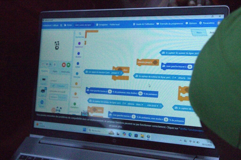 Atelier robotique Tech4Youth à Natitingou — photo 3